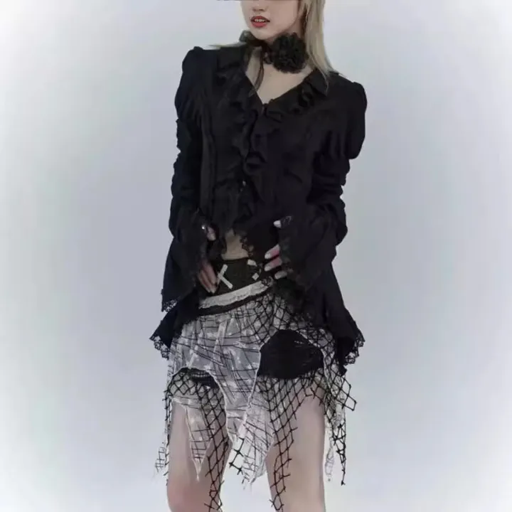 Pleated lace shirt