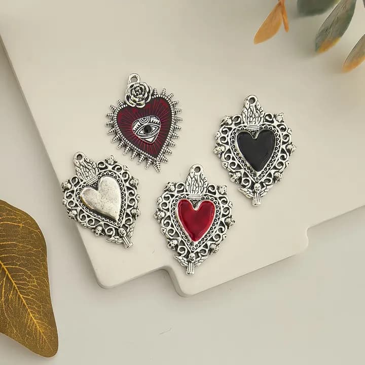 Sacred heart pendant